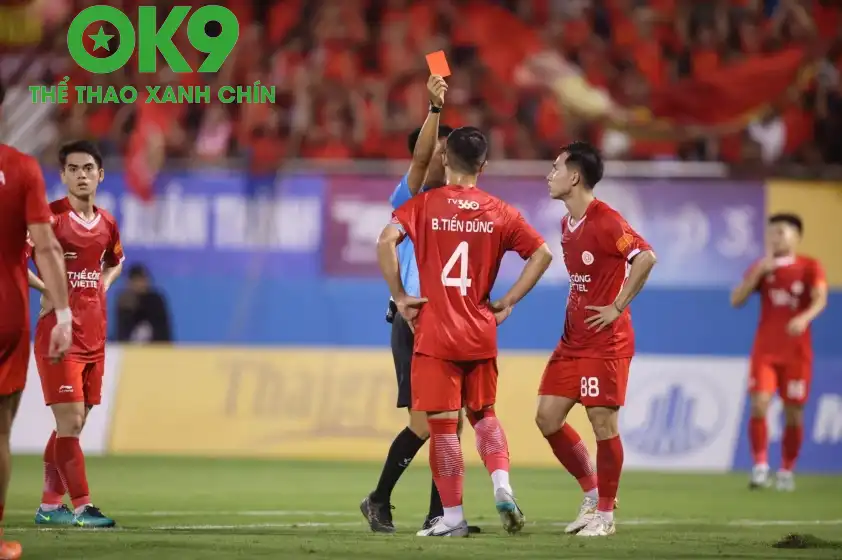 Nhiều ngôi sao bị treo giò ở vòng 8 V-League